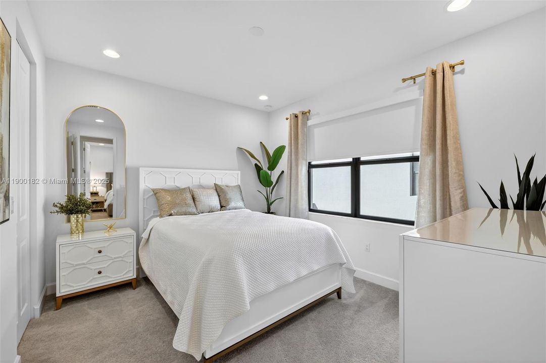 For Sale: $639,000 (3 beds, 2 baths, 2254 Square Feet)