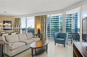 For Sale: $1,195,000 (3 beds, 3 baths, 1860 Square Feet)