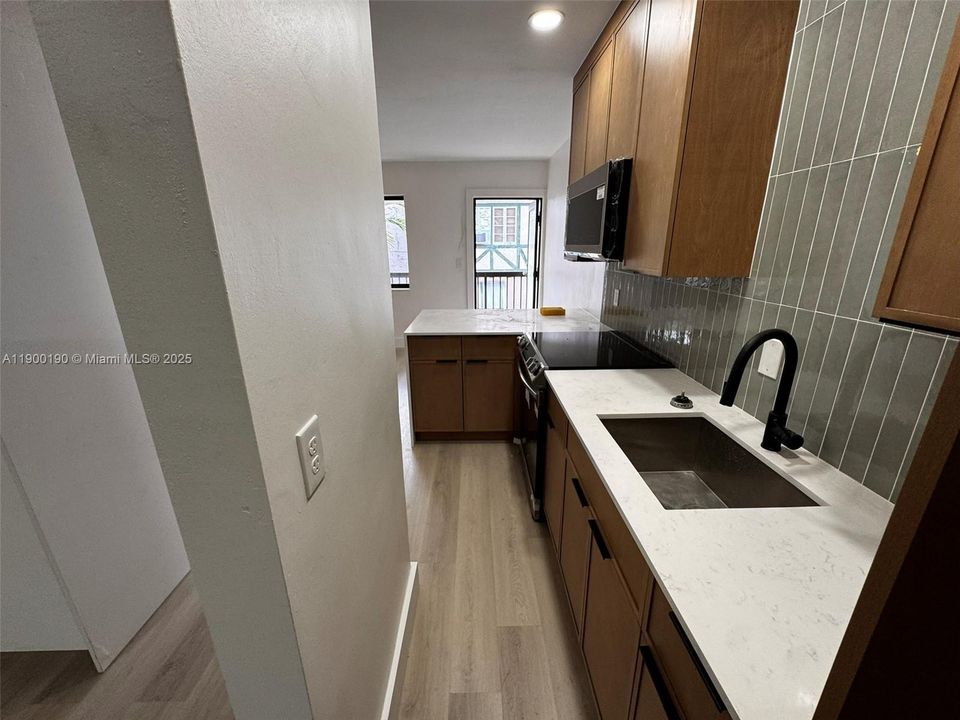 Recently Rented: $2,000 (1 beds, 1 baths, 0 Square Feet)