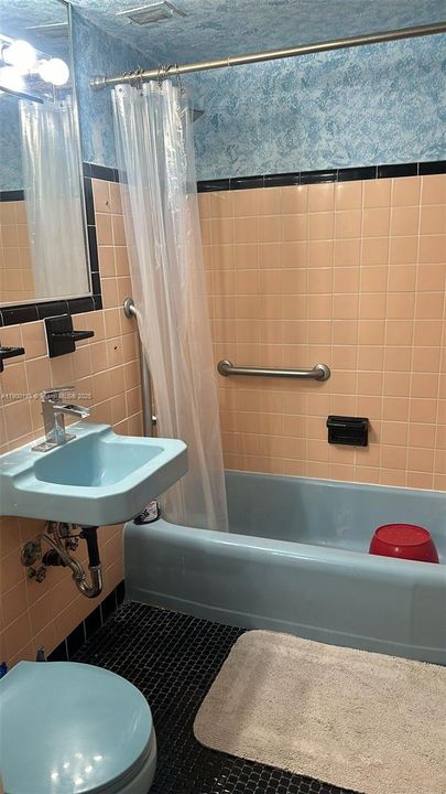 For Rent: $1,550 (0 beds, 1 baths, 0 Square Feet)