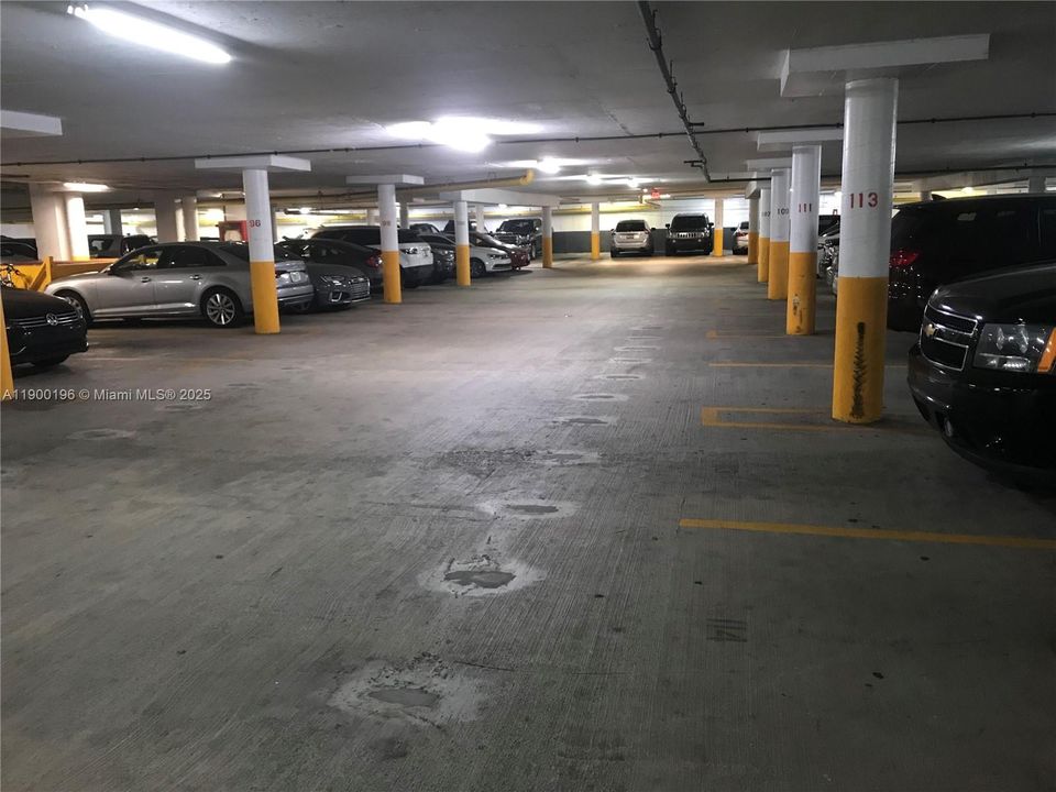 最近租的: $2,600 (1 贝兹, 1 浴室, 1063 平方英尺)