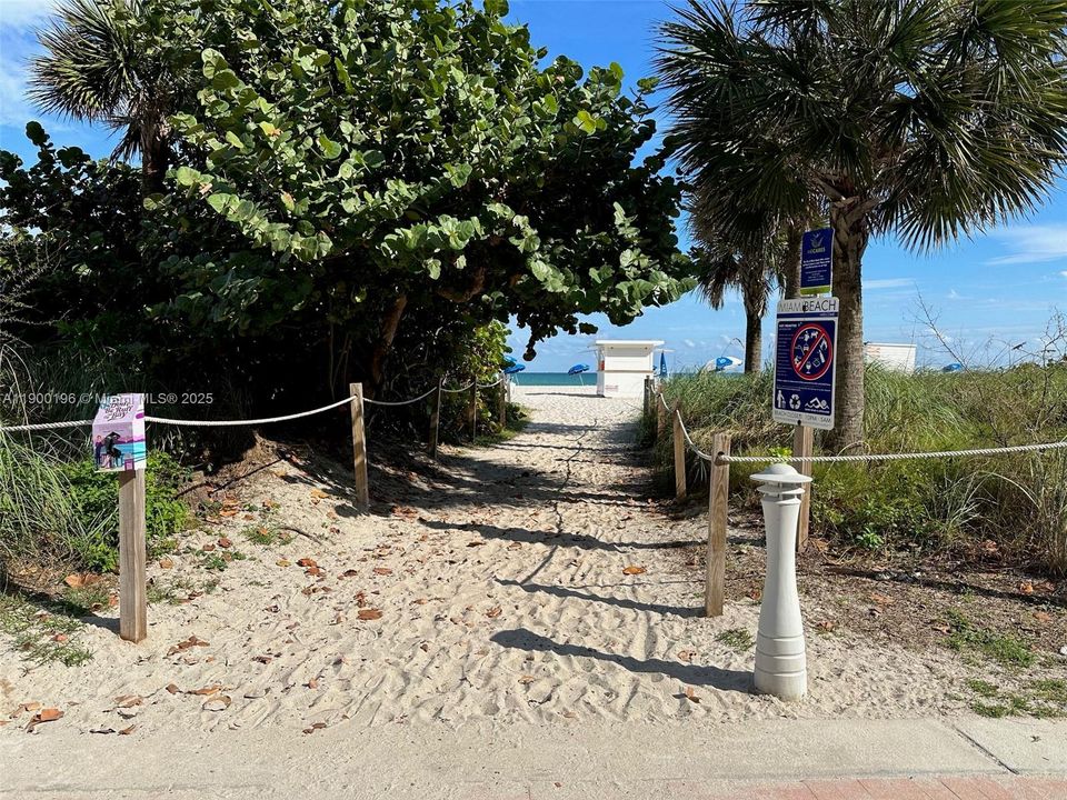 最近租的: $2,600 (1 贝兹, 1 浴室, 1063 平方英尺)