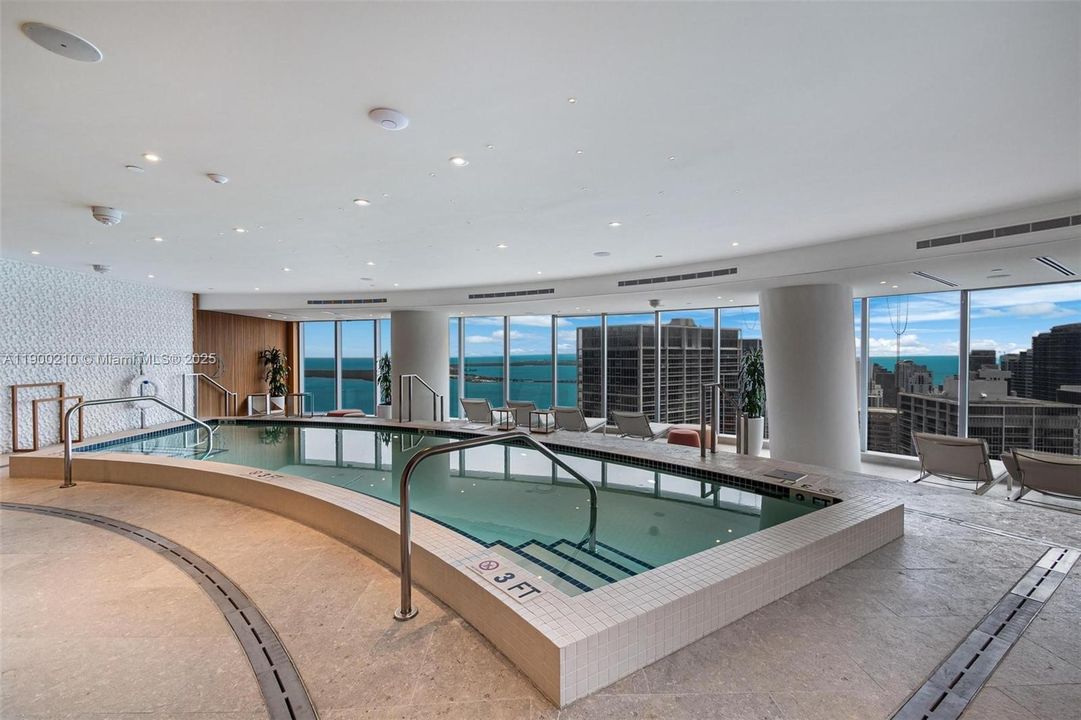 For Rent: $12,750 (2 beds, 2 baths, 1578 Square Feet)