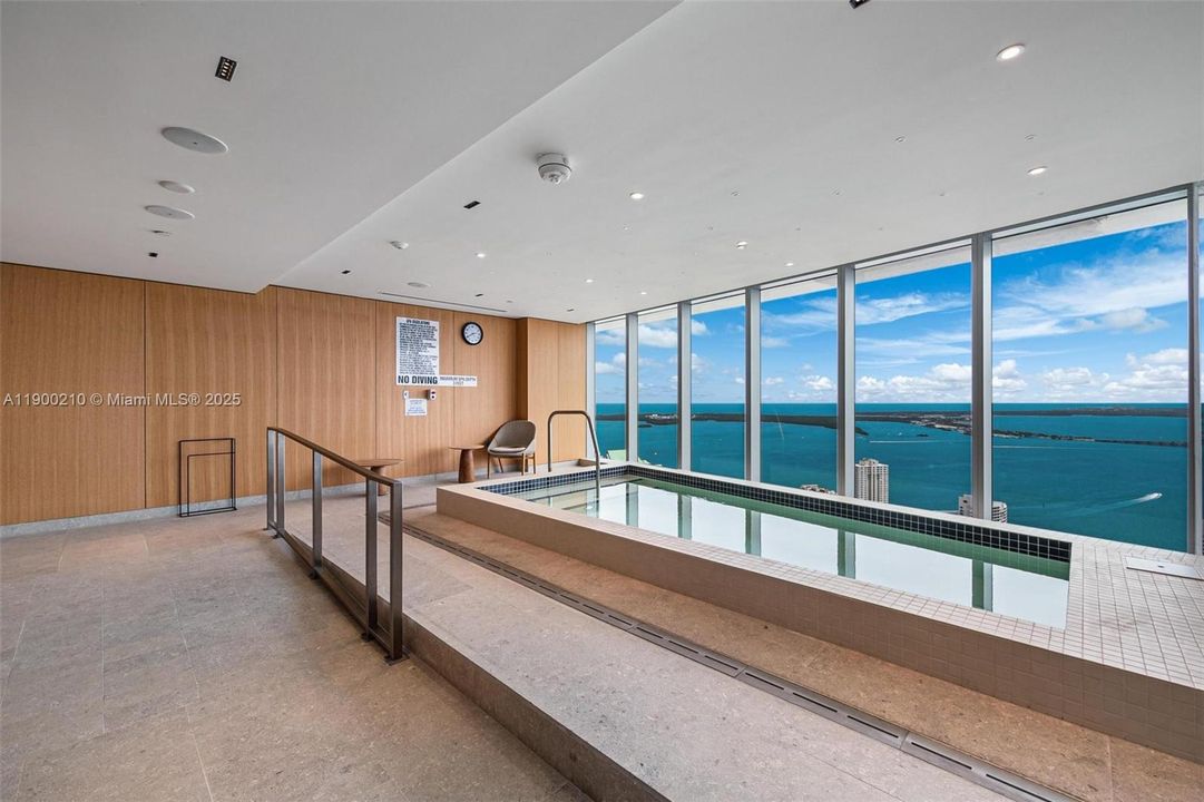 For Rent: $12,750 (2 beds, 2 baths, 1578 Square Feet)