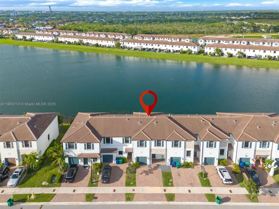 待售: $469,000 (3 贝兹, 2 浴室, 1832 平方英尺)