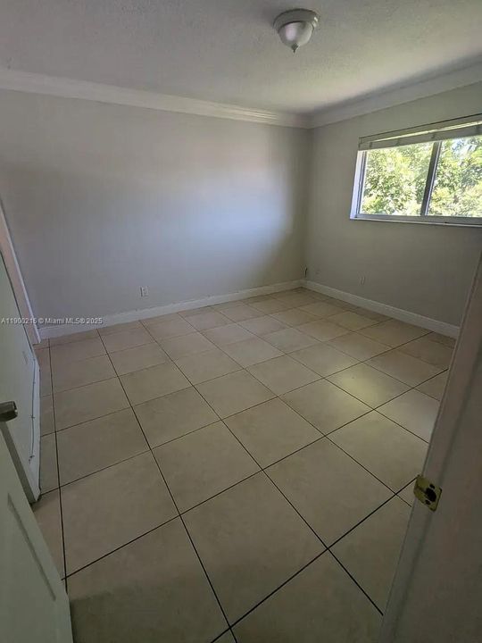 Recently Rented: $2,100 (2 beds, 2 baths, 1092 Square Feet)