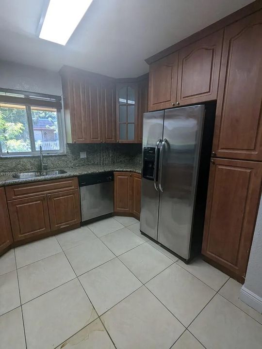 Recently Rented: $2,100 (2 beds, 2 baths, 1092 Square Feet)