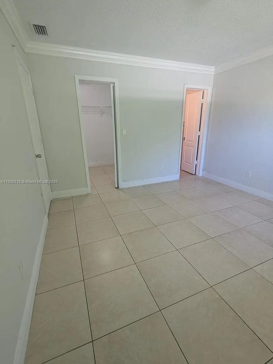 Recently Rented: $2,100 (2 beds, 2 baths, 1092 Square Feet)