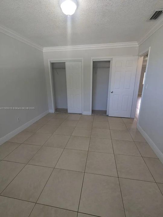 Recently Rented: $2,100 (2 beds, 2 baths, 1092 Square Feet)