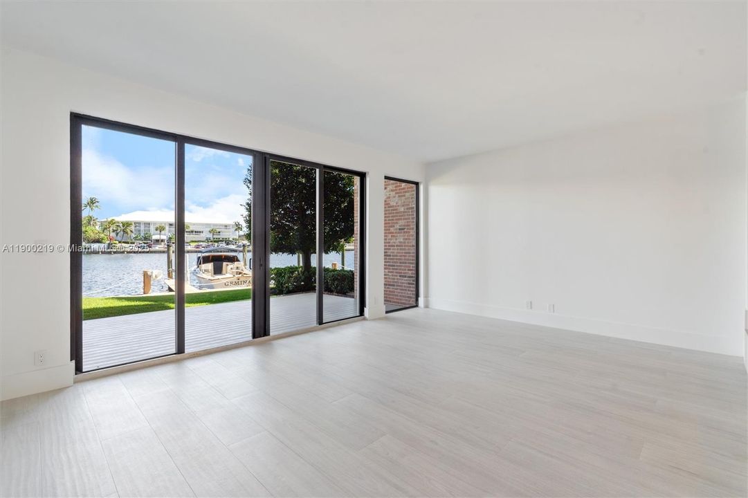 En Venta: $1,369,000 (2 camas, 2 baños, 1904 Pies cuadrados)