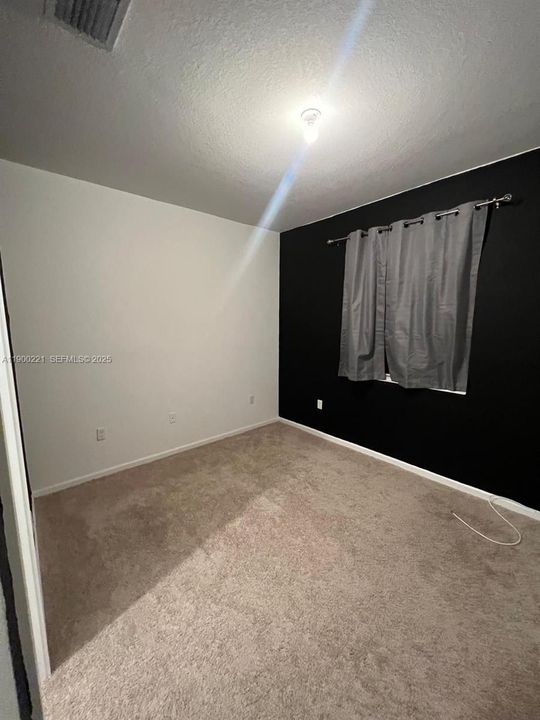 For Sale: $358,000 (2 beds, 2 baths, 1208 Square Feet)