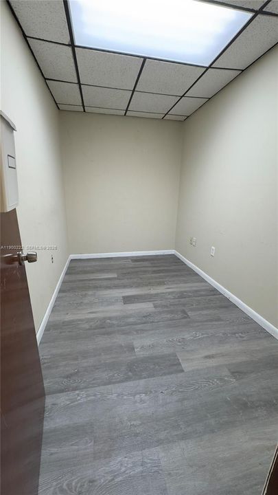 В аренду: $450 (0 спален, 0 ванн, 0 Квадратных фут)