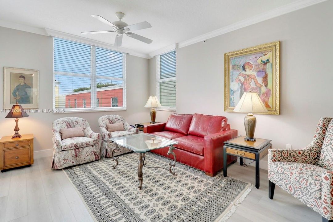 For Sale: $349,216 (2 beds, 2 baths, 1265 Square Feet)