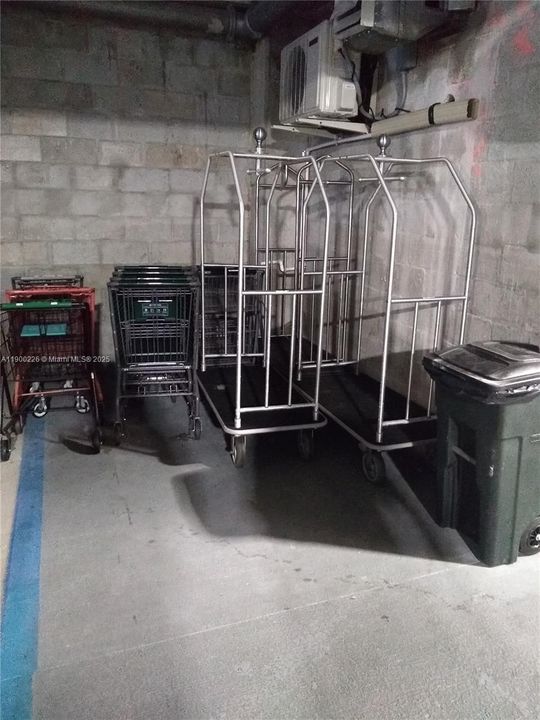 For Sale: $349,216 (2 beds, 2 baths, 1265 Square Feet)