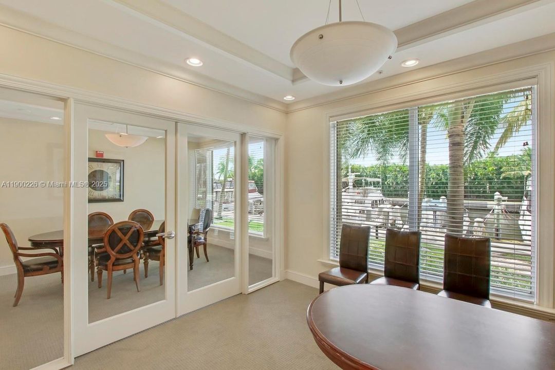 For Sale: $349,216 (2 beds, 2 baths, 1265 Square Feet)