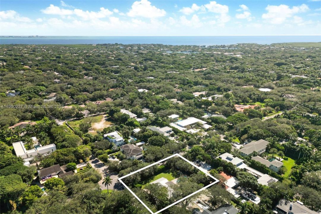 Activo con contrato: $3,900,000 (3 camas, 2 baños, 1882 Pies cuadrados)