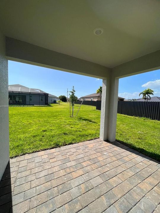 For Rent: $1,900 (4 beds, 2 baths, 0 Square Feet)