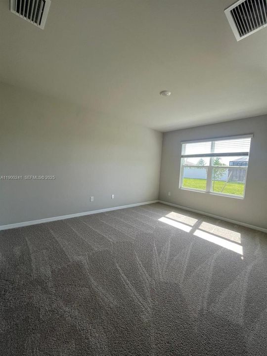 For Rent: $1,900 (4 beds, 2 baths, 0 Square Feet)