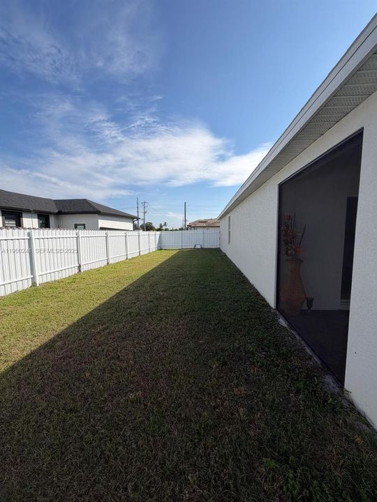 For Rent: $1,900 (4 beds, 2 baths, 0 Square Feet)