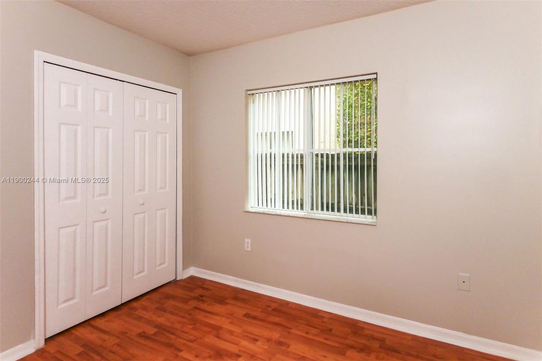 Recently Rented: $2,985 (3 beds, 2 baths, 1693 Square Feet)