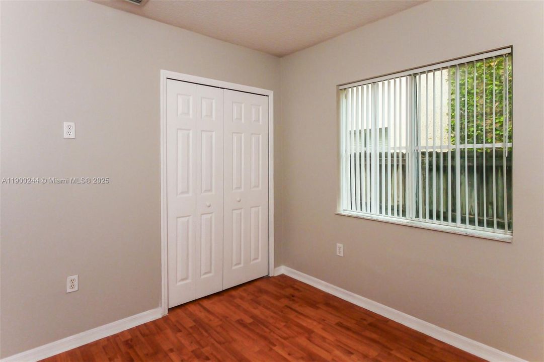 Recently Rented: $2,985 (3 beds, 2 baths, 1693 Square Feet)