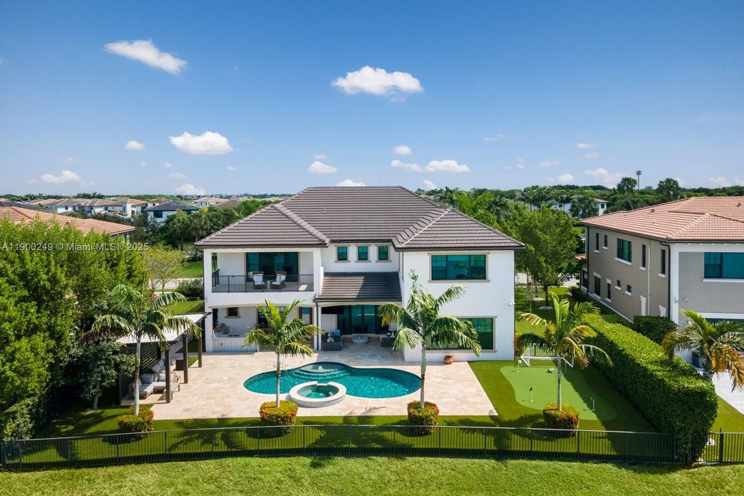 En Venta: $2,650,000 (6 camas, 7 baños, 5322 Pies cuadrados)