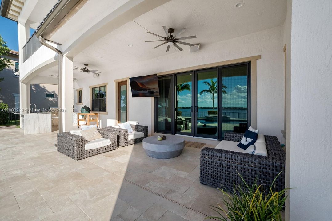 En Venta: $2,650,000 (6 camas, 7 baños, 5322 Pies cuadrados)