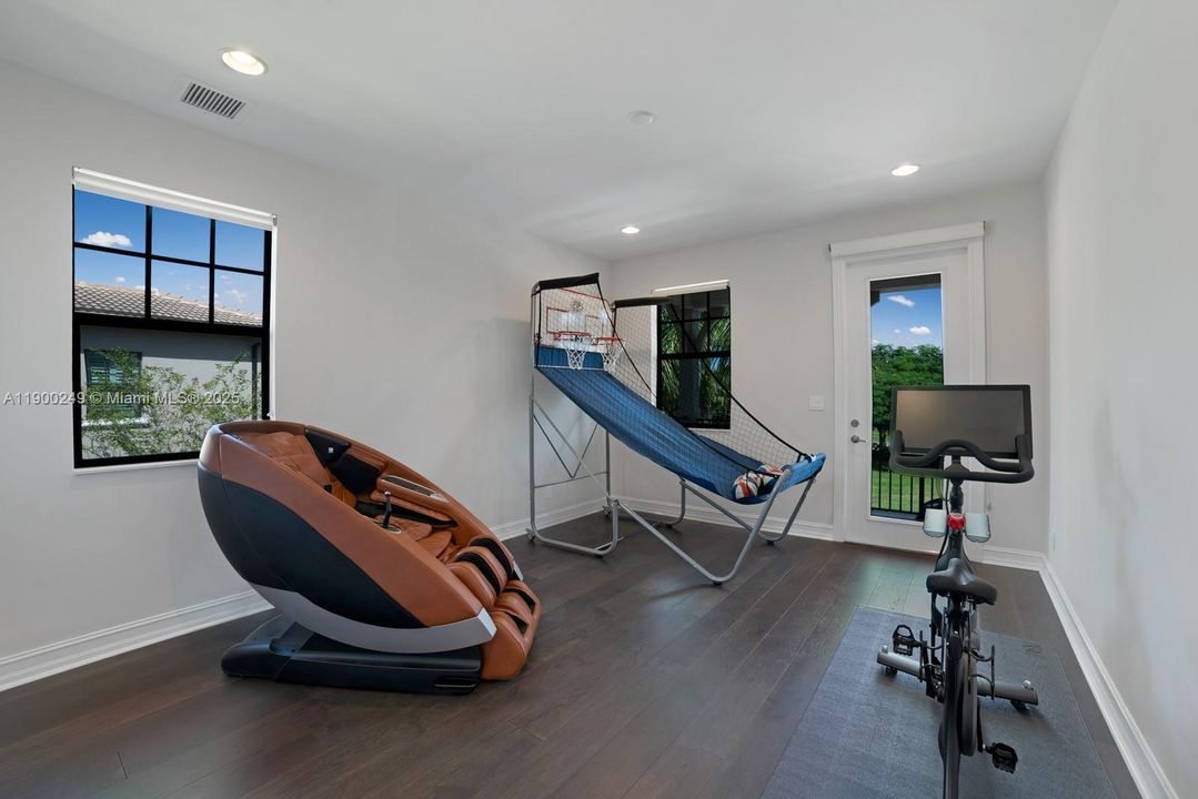 En Venta: $2,650,000 (6 camas, 7 baños, 5322 Pies cuadrados)