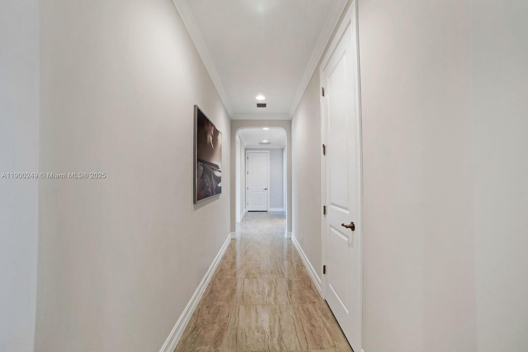 En Venta: $2,650,000 (6 camas, 7 baños, 5322 Pies cuadrados)