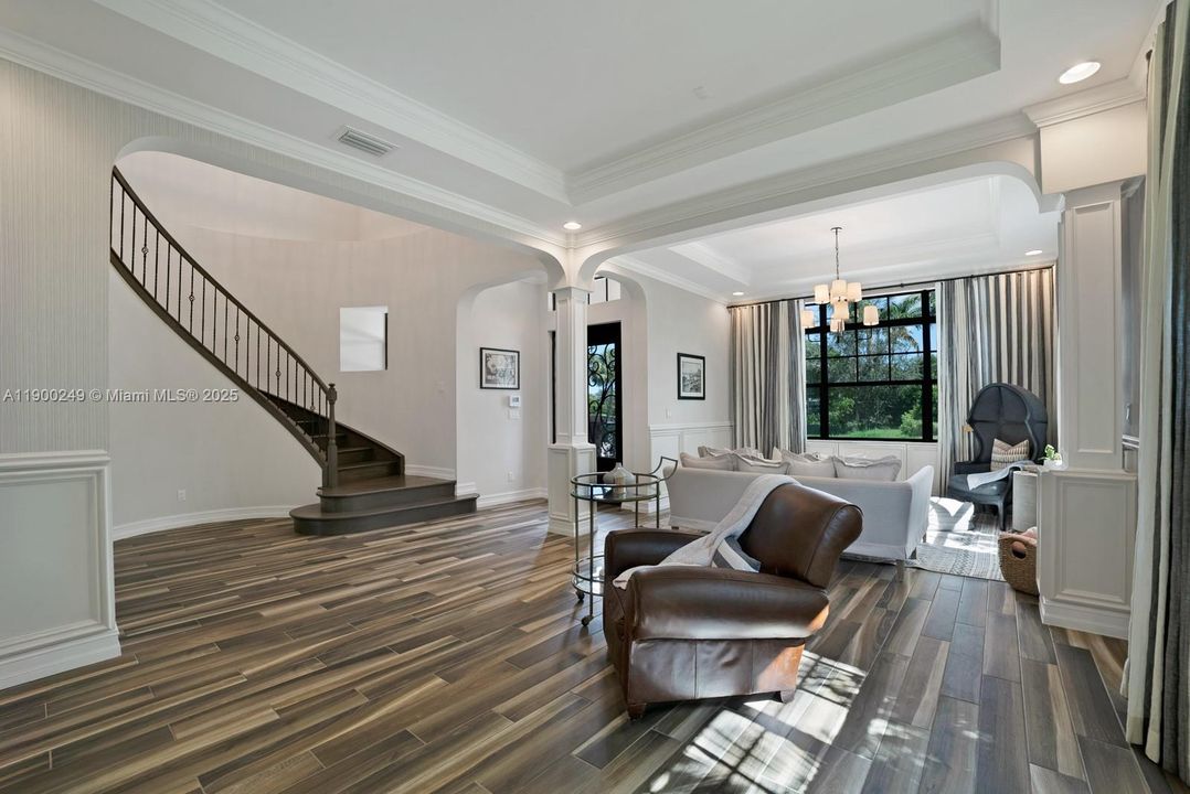 En Venta: $2,650,000 (6 camas, 7 baños, 5322 Pies cuadrados)