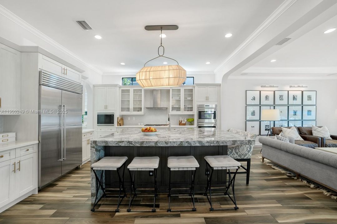 En Venta: $2,650,000 (6 camas, 7 baños, 5322 Pies cuadrados)