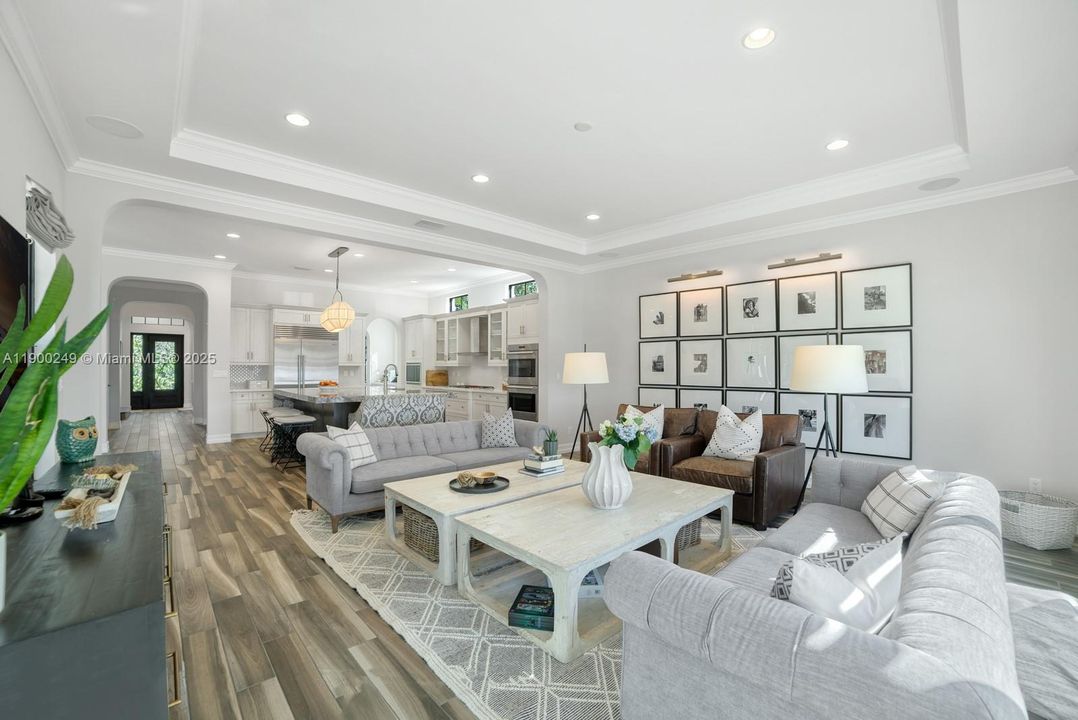 En Venta: $2,650,000 (6 camas, 7 baños, 5322 Pies cuadrados)