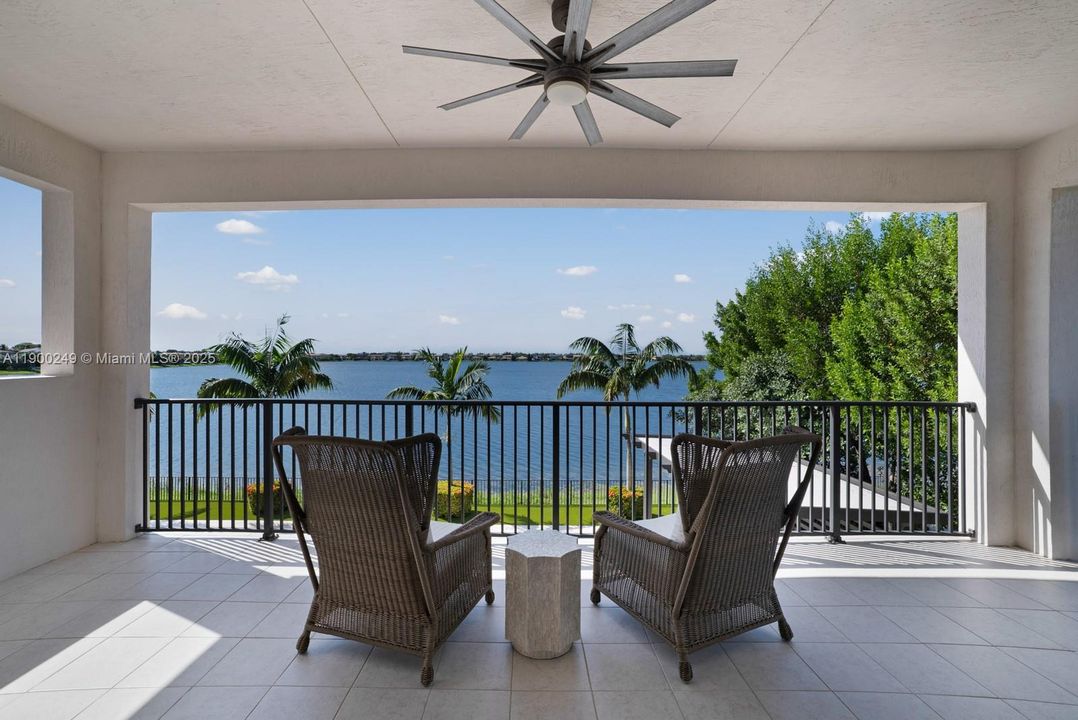 En Venta: $2,650,000 (6 camas, 7 baños, 5322 Pies cuadrados)