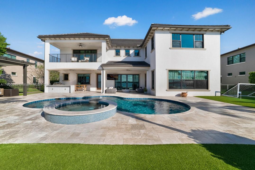 En Venta: $2,650,000 (6 camas, 7 baños, 5322 Pies cuadrados)