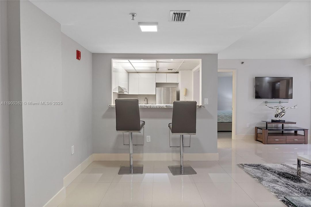 Recently Rented: $2,200 (2 beds, 2 baths, 848 Square Feet)