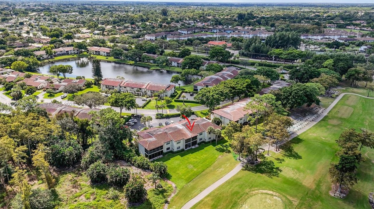 Active With Contract: $309,000 (2 beds, 2 baths, 1216 Square Feet)