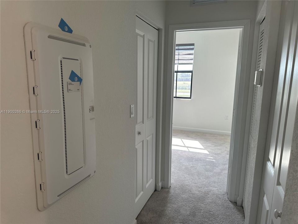 В аренду: $2,500 (3 спален, 3 ванн, 1328 Квадратных фут)