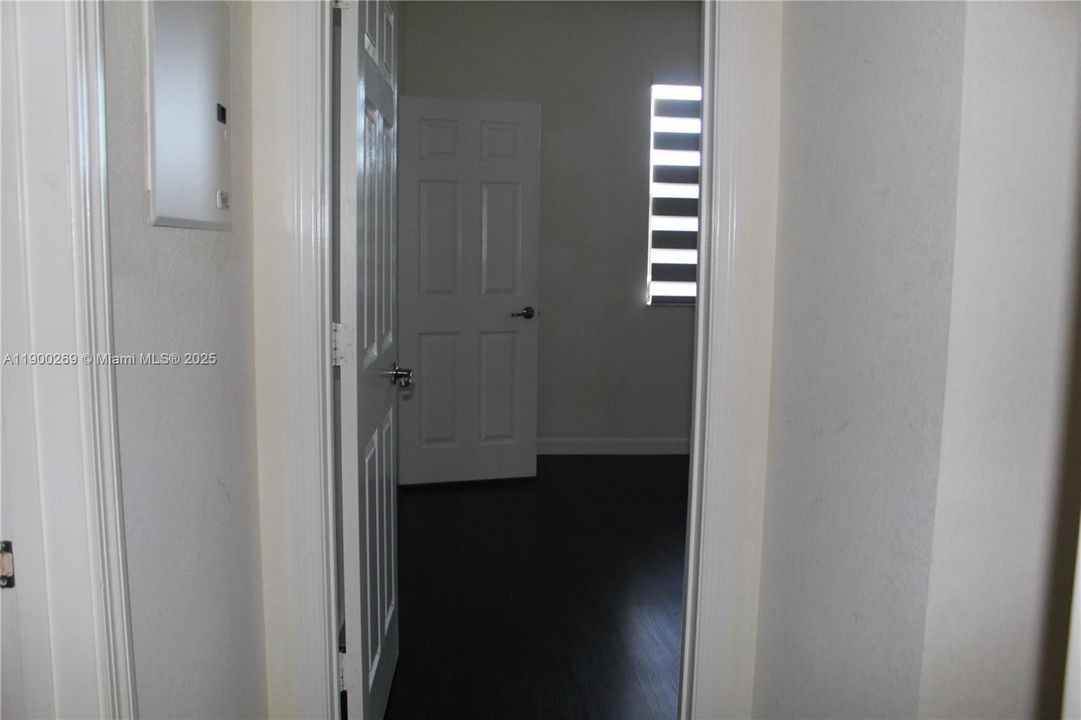 出租: $4,500 (4 贝兹, 4 浴室, 2990 平方英尺)