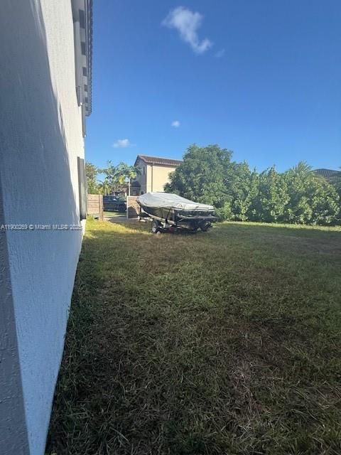 出租: $4,500 (4 贝兹, 4 浴室, 2990 平方英尺)