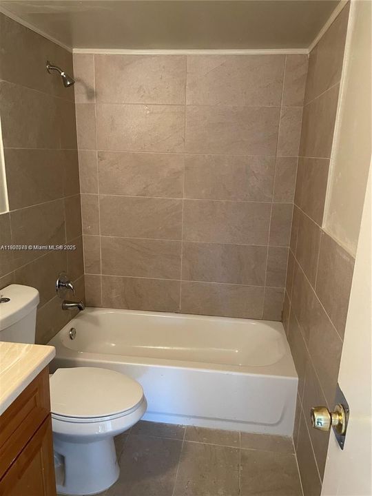 For Rent: $1,950 (2 beds, 2 baths, 10537 Square Feet)