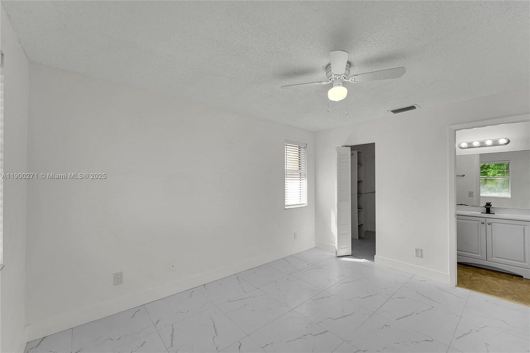 Recently Rented: $2,000 (2 beds, 2 baths, 0 Square Feet)