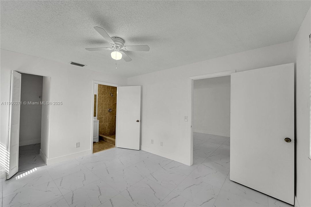 Recently Rented: $2,000 (2 beds, 2 baths, 0 Square Feet)