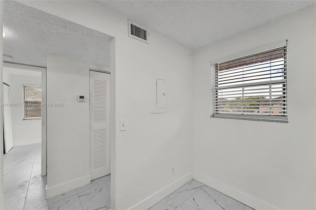 Recently Rented: $2,000 (2 beds, 2 baths, 0 Square Feet)