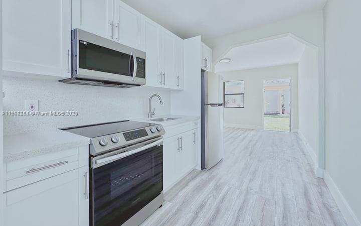 For Rent: $1,650 (1 beds, 1 baths, 1992 Square Feet)