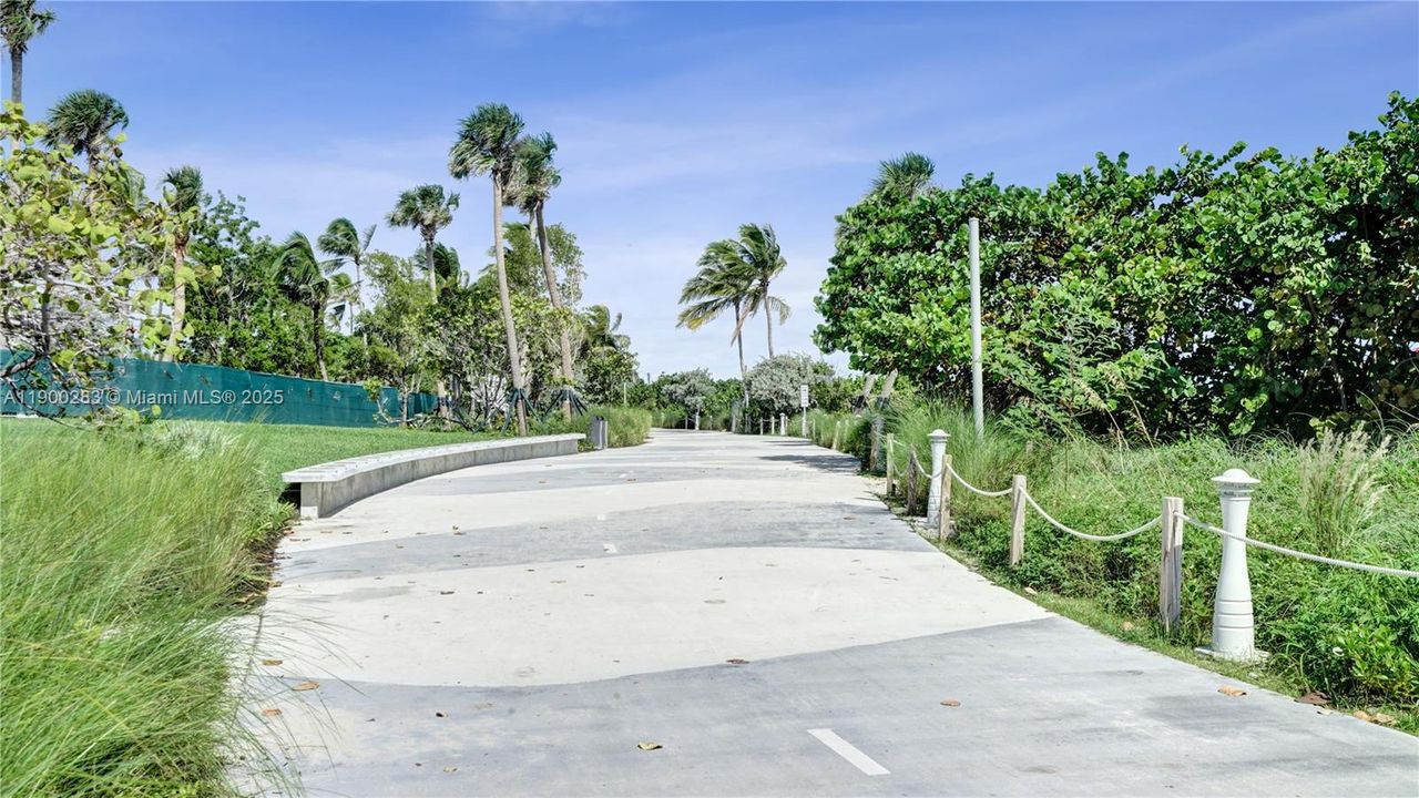 9 mile scenic beachwalk