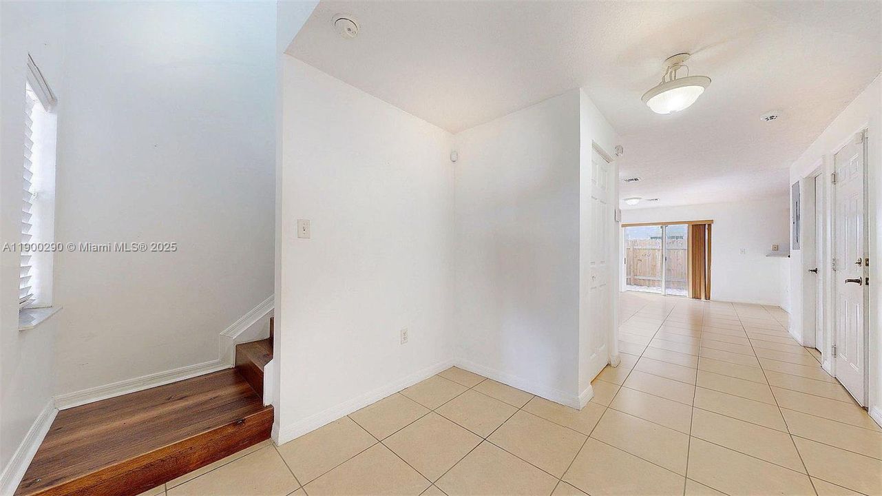 待售: $340,000 (3 贝兹, 2 浴室, 1657 平方英尺)