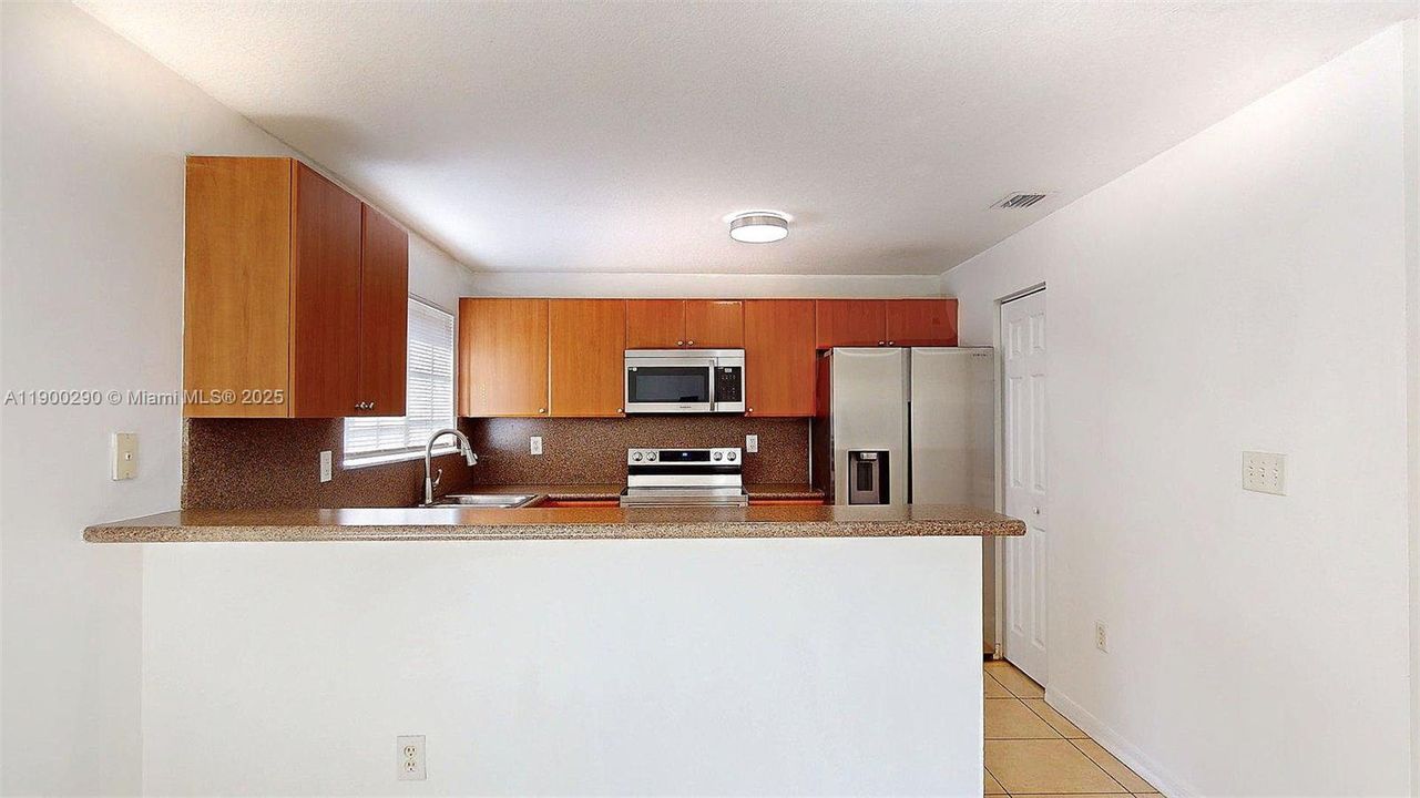 待售: $340,000 (3 贝兹, 2 浴室, 1657 平方英尺)