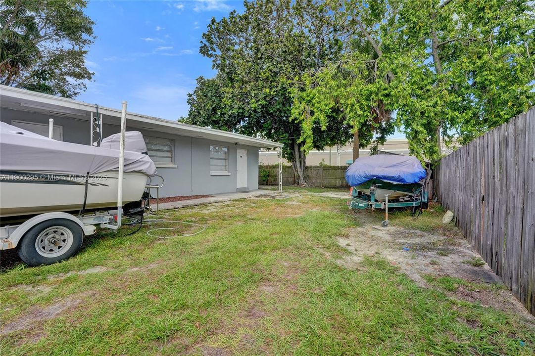 Activo con contrato: $645,000 (0 camas, 0 baños, 2340 Pies cuadrados)