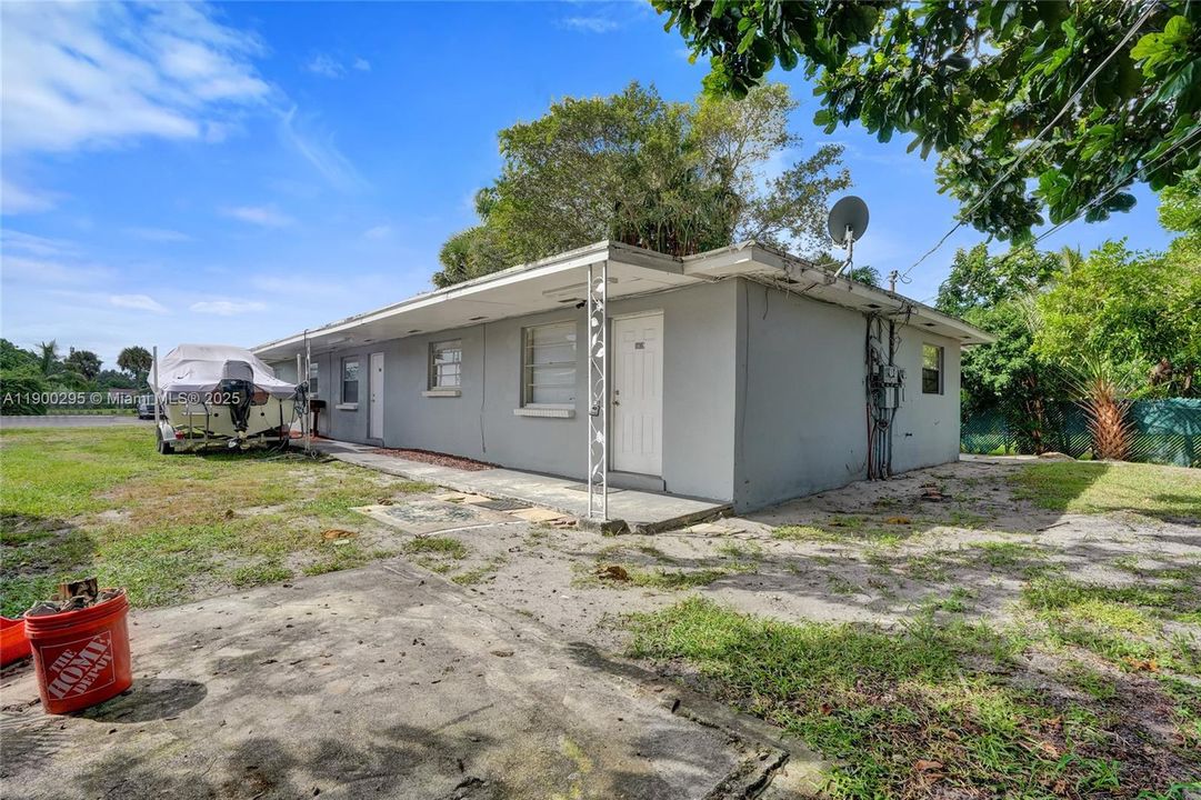 Activo con contrato: $645,000 (0 camas, 0 baños, 2340 Pies cuadrados)