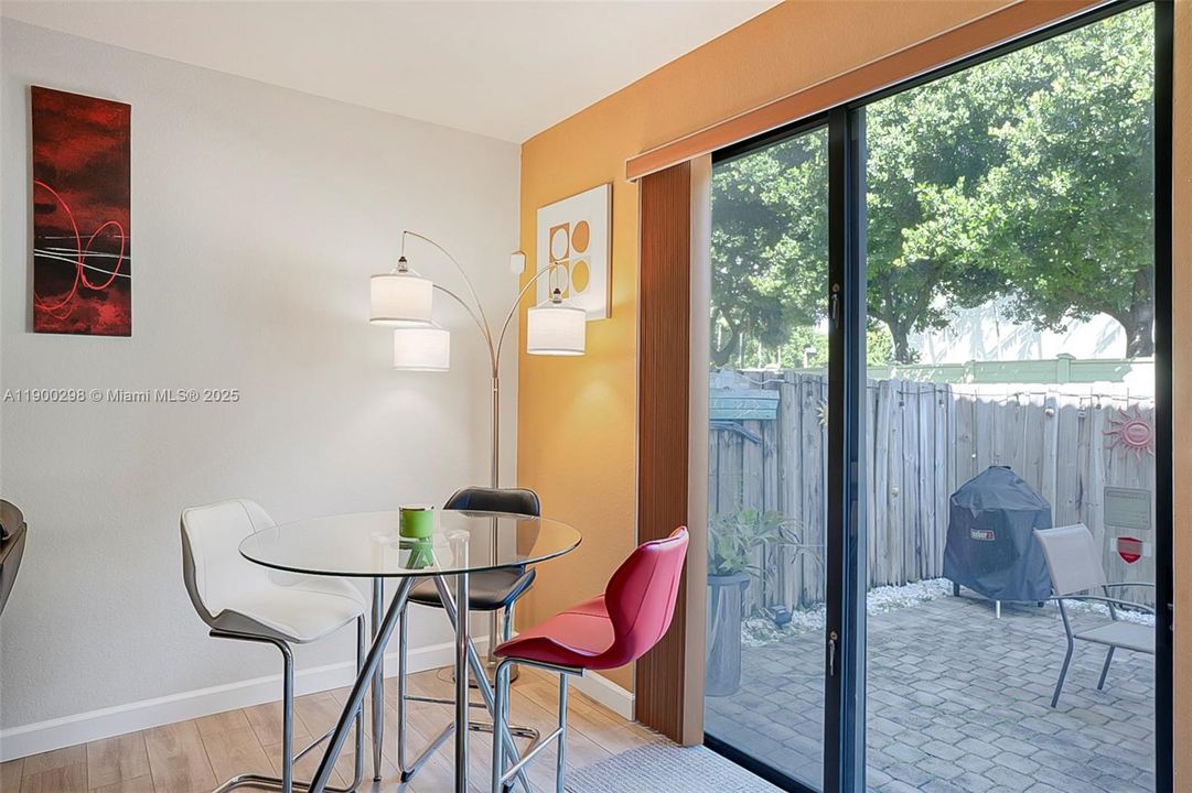 For Sale: $425,000 (3 beds, 2 baths, 1706 Square Feet)